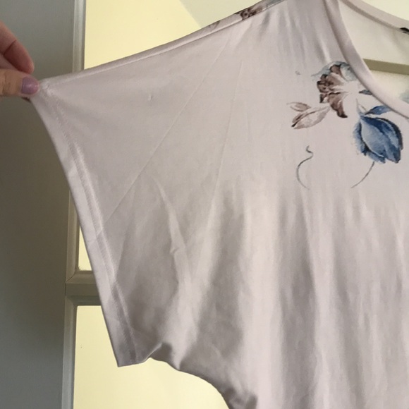 Cream floral top - Picture 5 of 7